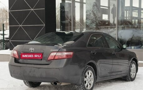 Toyota Camry, 2011 год, 1 350 000 рублей, 5 фотография