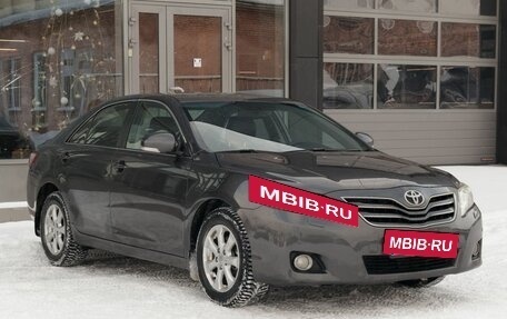 Toyota Camry, 2011 год, 1 350 000 рублей, 3 фотография