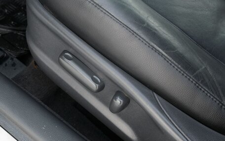 Toyota Camry, 2011 год, 1 350 000 рублей, 18 фотография