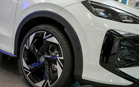 Volkswagen T-Roc, 2025 год, 5 500 000 рублей, 3 фотография