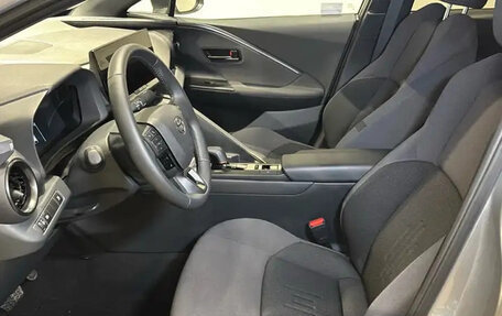 Toyota C-HR, 2025 год, 4 200 000 рублей, 17 фотография