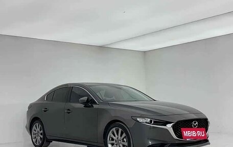 Mazda 3, 2021 год, 1 648 277 рублей, 3 фотография