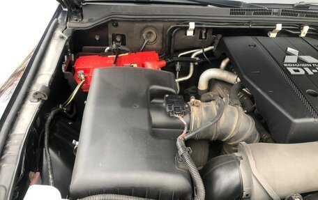 Mitsubishi Pajero IV, 2010 год, 1 830 000 рублей, 22 фотография