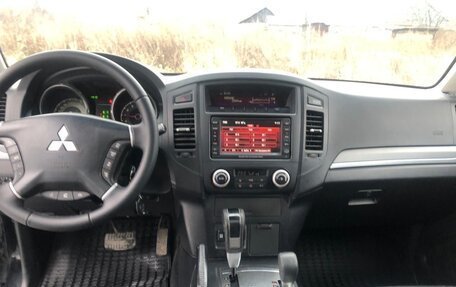 Mitsubishi Pajero IV, 2010 год, 1 830 000 рублей, 16 фотография