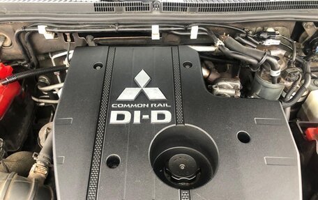 Mitsubishi Pajero IV, 2010 год, 1 830 000 рублей, 20 фотография