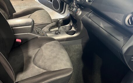 Toyota RAV4, 2011 год, 1 138 000 рублей, 20 фотография