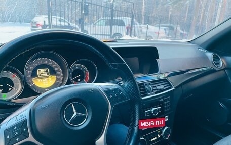 Mercedes-Benz C-Класс, 2011 год, 1 700 000 рублей, 11 фотография