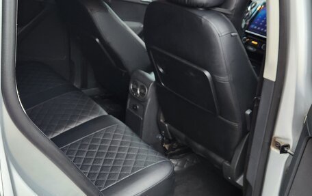 Volkswagen Tiguan I, 2010 год, 1 100 000 рублей, 14 фотография