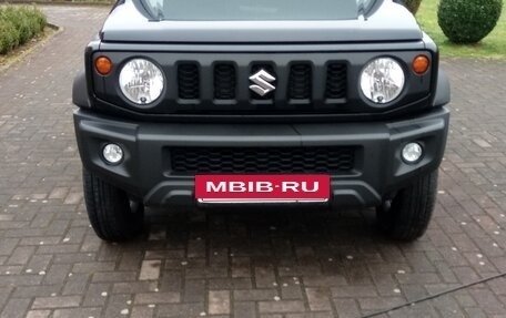 Suzuki Jimny, 2020 год, 2 500 000 рублей, 3 фотография