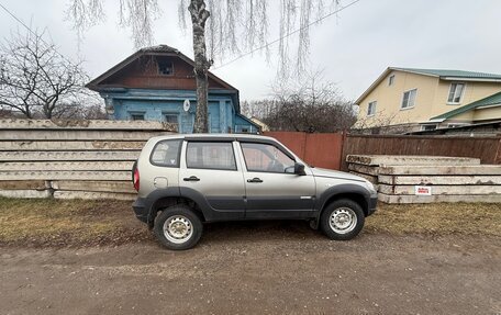 Chevrolet Niva I рестайлинг, 2012 год, 480 000 рублей, 2 фотография