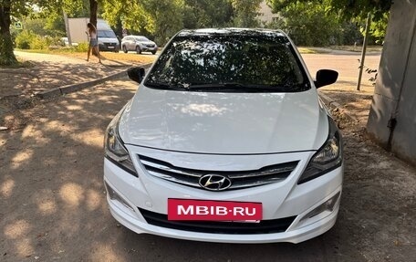 Hyundai Solaris II рестайлинг, 2013 год, 650 000 рублей, 6 фотография
