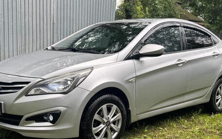 Hyundai Solaris II рестайлинг, 2015 год, 780 000 рублей, 5 фотография