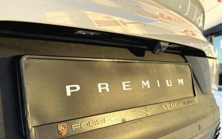 Porsche Cayenne III, 2023 год, 15 670 000 рублей, 16 фотография