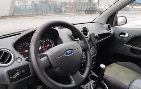 Ford Fiesta, 2006 год, 399 000 рублей, 10 фотография