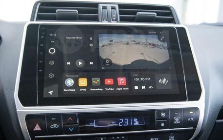 Toyota Land Cruiser Prado 150 рестайлинг 2, 2022 год, 8 200 000 рублей, 13 фотография