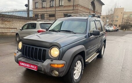 Jeep Liberty (North America) I, 2002 год, 490 000 рублей, 1 фотография