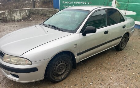 Mitsubishi Carisma I, 2002 год, 195 000 рублей, 2 фотография