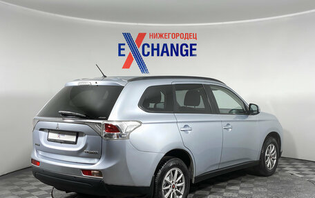 Mitsubishi Outlander III рестайлинг 3, 2012 год, 1 352 000 рублей, 4 фотография