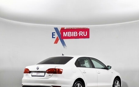 Volkswagen Jetta VI, 2013 год, 989 000 рублей, 4 фотография