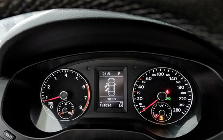 Volkswagen Jetta VI, 2013 год, 989 000 рублей, 17 фотография