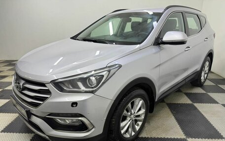 Hyundai Santa Fe III рестайлинг, 2017 год, 2 260 000 рублей, 1 фотография