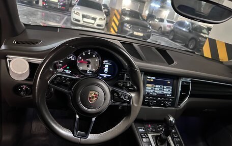 Porsche Macan I рестайлинг, 2015 год, 2 400 000 рублей, 7 фотография