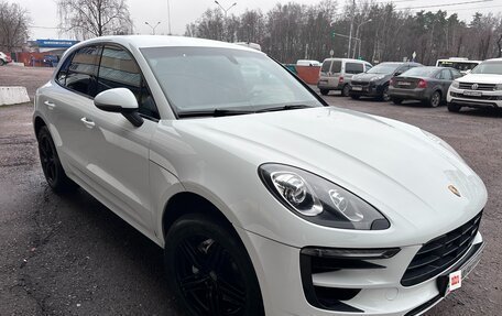Porsche Macan I рестайлинг, 2015 год, 2 400 000 рублей, 2 фотография