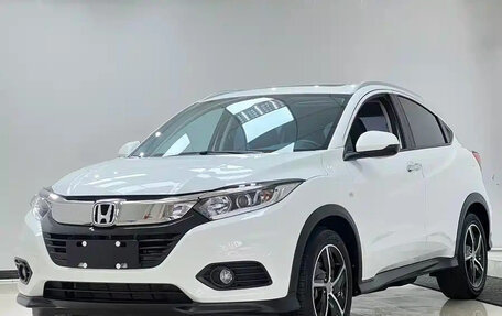 Honda Vezel, 2022 год, 1 550 000 рублей, 1 фотография