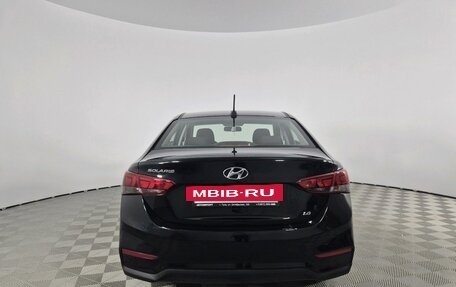 Hyundai Solaris II рестайлинг, 2018 год, 1 120 000 рублей, 8 фотография