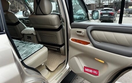 Toyota Land Cruiser 100 рестайлинг 2, 2007 год, 4 950 000 рублей, 15 фотография