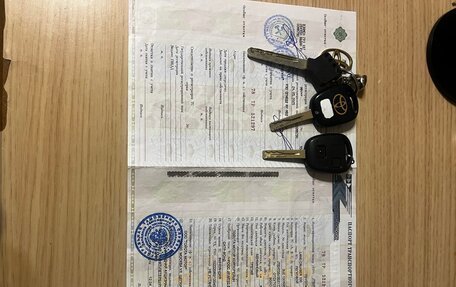 Toyota Land Cruiser 100 рестайлинг 2, 2007 год, 4 950 000 рублей, 39 фотография