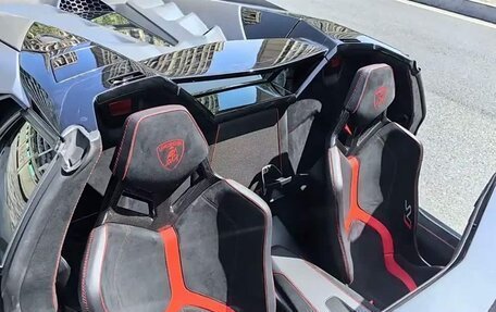 Lamborghini Aventador I рестайлинг, 2019 год, 116 569 040 рублей, 9 фотография