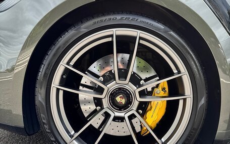 Porsche 911, 2023 год, 27 200 000 рублей, 9 фотография