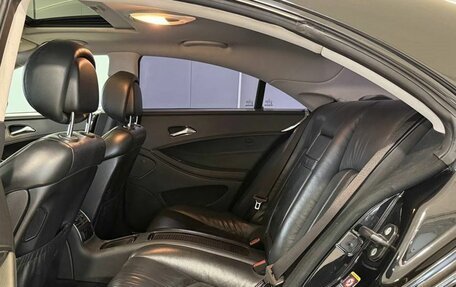 Mercedes-Benz CLS, 2005 год, 1 380 000 рублей, 9 фотография