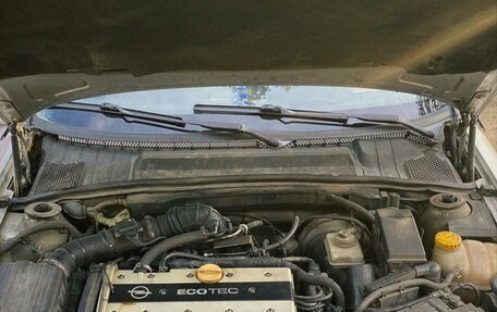 Opel Vectra B рестайлинг, 1996 год, 200 000 рублей, 2 фотография