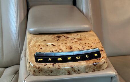 Mercedes-Benz Viano, 2012 год, 3 000 000 рублей, 18 фотография