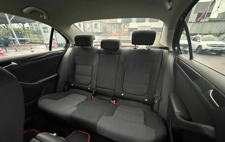 Volkswagen Jetta VI, 2012 год, 755 000 рублей, 21 фотография