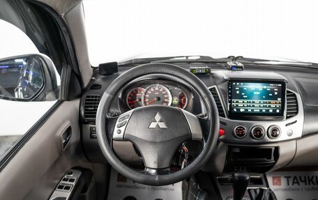 Mitsubishi L200 IV рестайлинг, 2010 год, 1 950 000 рублей, 8 фотография