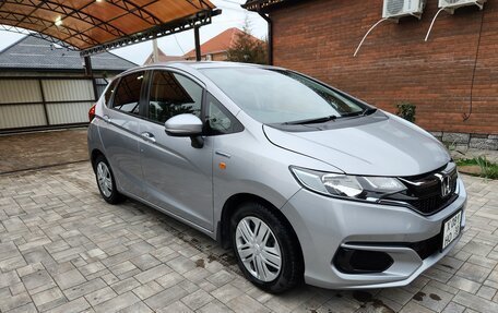 Honda Fit III, 2018 год, 1 530 000 рублей, 3 фотография