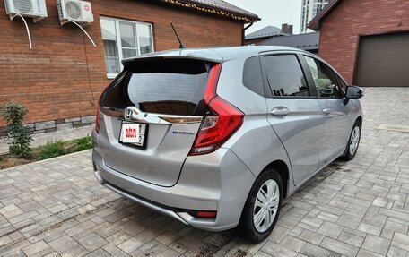 Honda Fit III, 2018 год, 1 530 000 рублей, 5 фотография