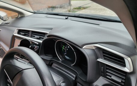 Honda Fit III, 2018 год, 1 530 000 рублей, 15 фотография