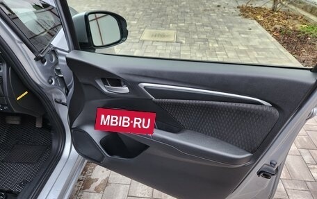 Honda Fit III, 2018 год, 1 530 000 рублей, 16 фотография