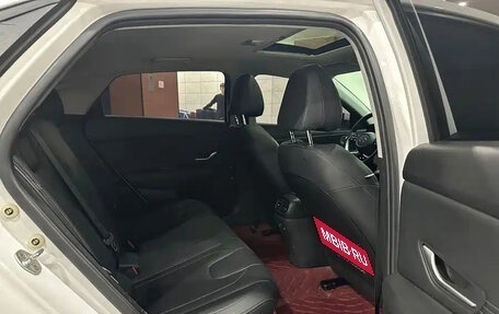 Hyundai Elantra, 2022 год, 1 380 000 рублей, 18 фотография