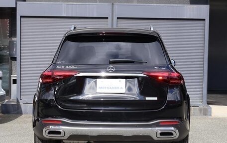 Mercedes-Benz GLE, 2025 год, 8 650 000 рублей, 2 фотография