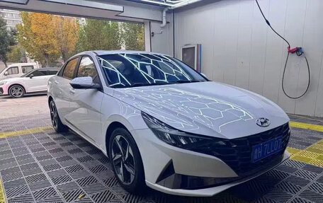 Hyundai Elantra, 2022 год, 1 400 000 рублей, 3 фотография