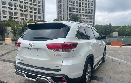 Toyota Highlander III, 2021 год, 4 033 044 рублей, 15 фотография