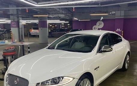 Jaguar XF I рестайлинг, 2014 год, 2 600 000 рублей, 8 фотография