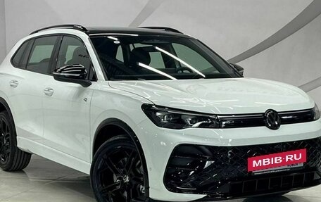 Volkswagen Tiguan II, 2025 год, 4 929 000 рублей, 3 фотография