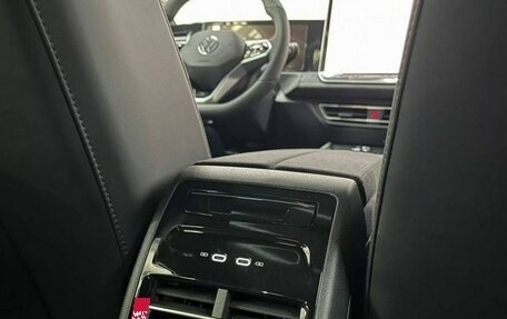 Volkswagen Tiguan II, 2025 год, 4 929 000 рублей, 21 фотография