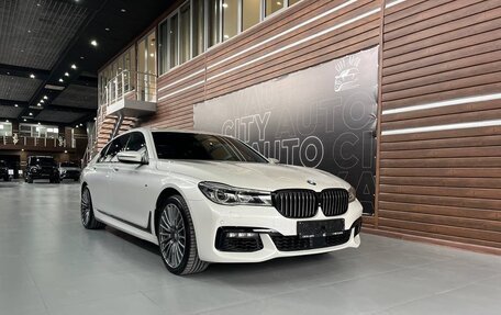 BMW 7 серия, 2016 год, 3 550 000 рублей, 1 фотография